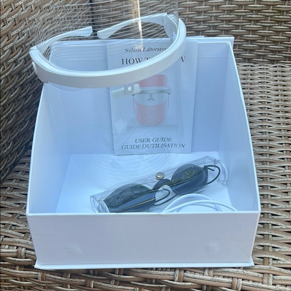 Solaris LED Mask - Picture 5 of 8